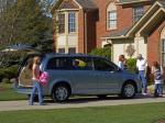 Chrysler Town & Country 2007 года